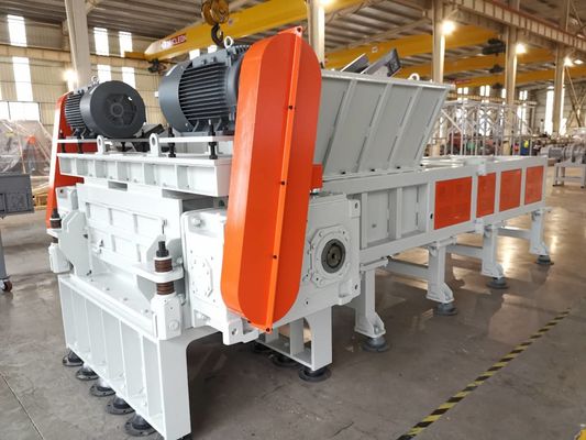 軽い単一シャフトのシュレッダーのプラスチック不用なリサイクル機械