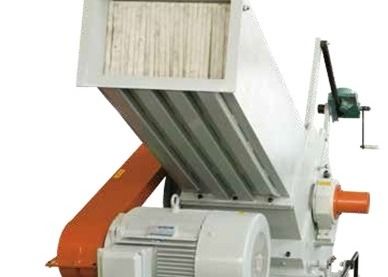 35kw 650KG H長いポリ塩化ビニールWPCのプロフィールの特別で不用なプラスチック粉砕機