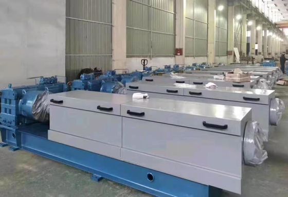 機械を作る2400mm 3200mmのマスク材料の生産ラインPP MeltblownのNonwoven生地