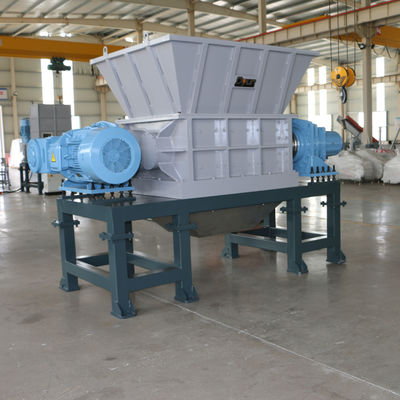 22kw 3000kg/Hのびんのプラスチック不用なシュレッダー機械低負荷の消費