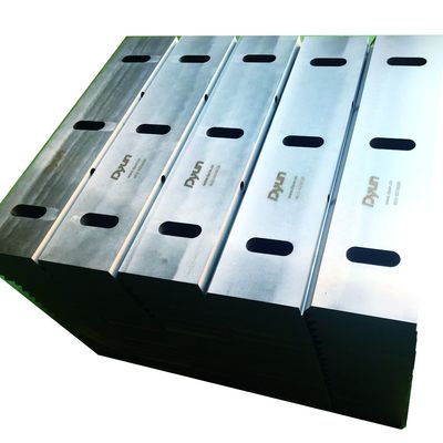 15kw 300KG/Hポリ塩化ビニールWPC ProfileWasteのプラスチック リサイクルの粉砕機のシュレッダー