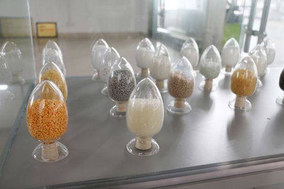 PAのPC工学プラスチック対ねじプラスチック混合ライン